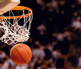 要多酷有多库！蓝月新翼闪耀，曼城三球完胜利物浦