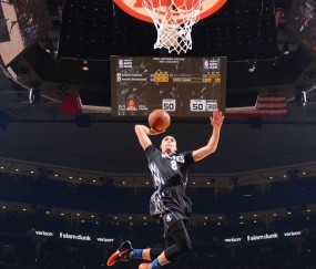 世体确认霍安·加西亚缺席国家德比，巴萨医疗组坚持零风险康复原则