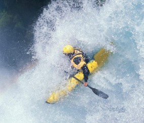 点球大战惊心动魄,蓝鹰险胜红魔晋级决赛