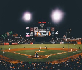 哈登追平科比单场三分纪录 赛后豪言，将把天赋带到中国世界杯！