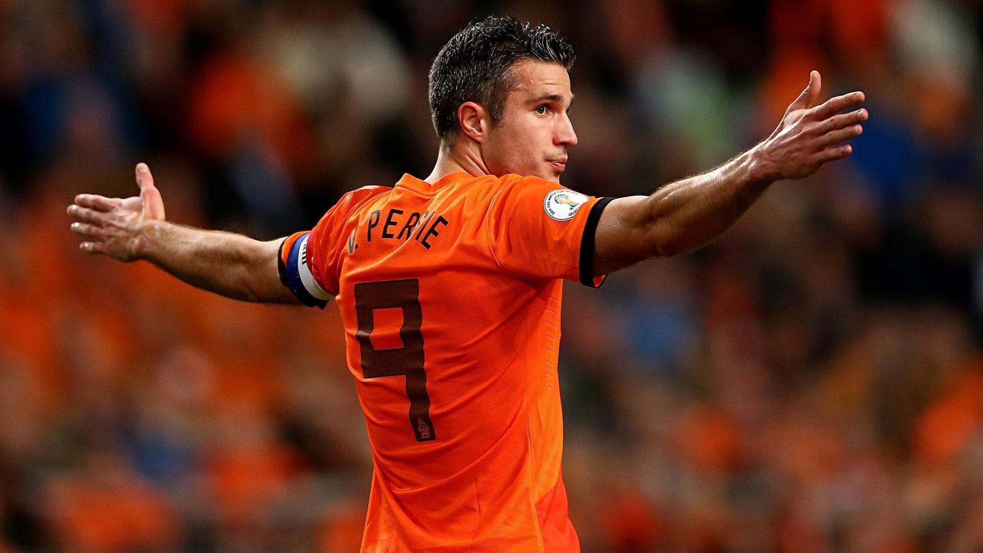 奥尔莫直面转会传闻,皇马?我们只专注于自身,与自己竞争