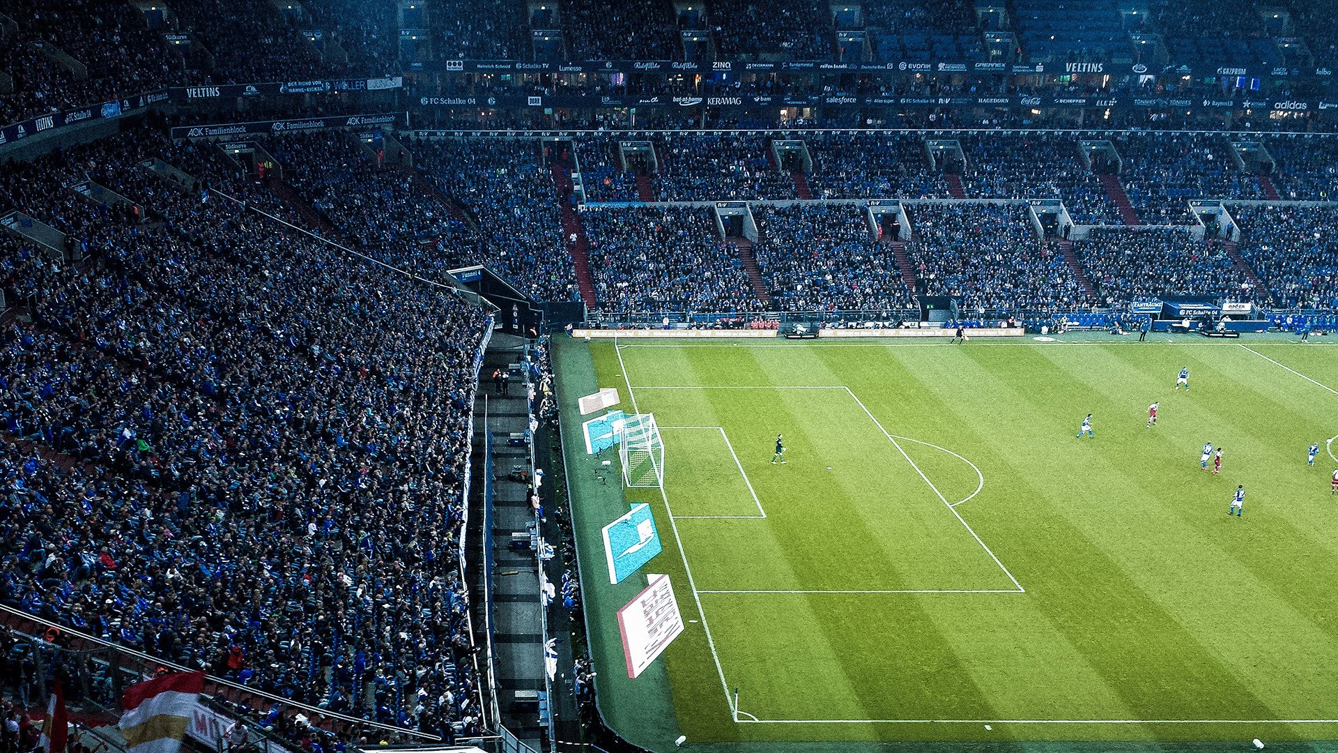 连败阴云笼罩安菲尔德，克洛普迎关键赛程，战水晶宫、皇马、曼城定赛季走向