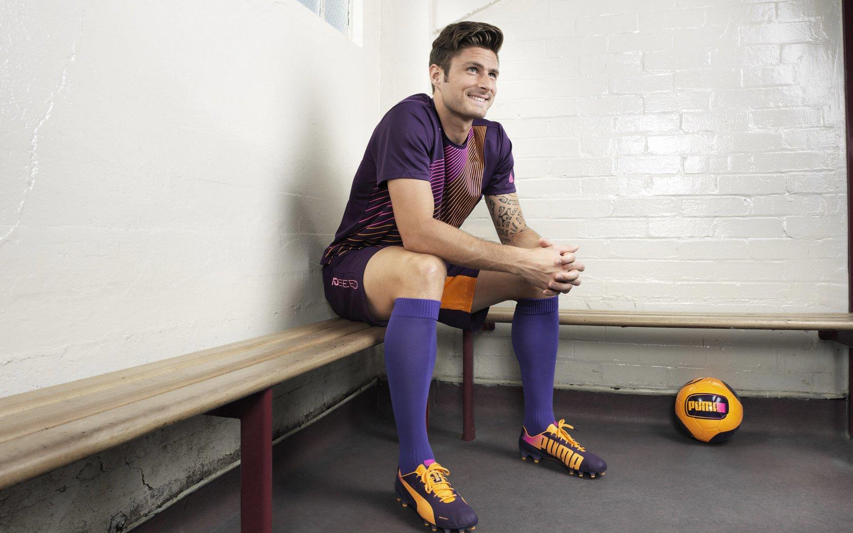 迪弗朗西斯科坦言米兰实力制胜,呼吁外界理性看待新星卡马尔达